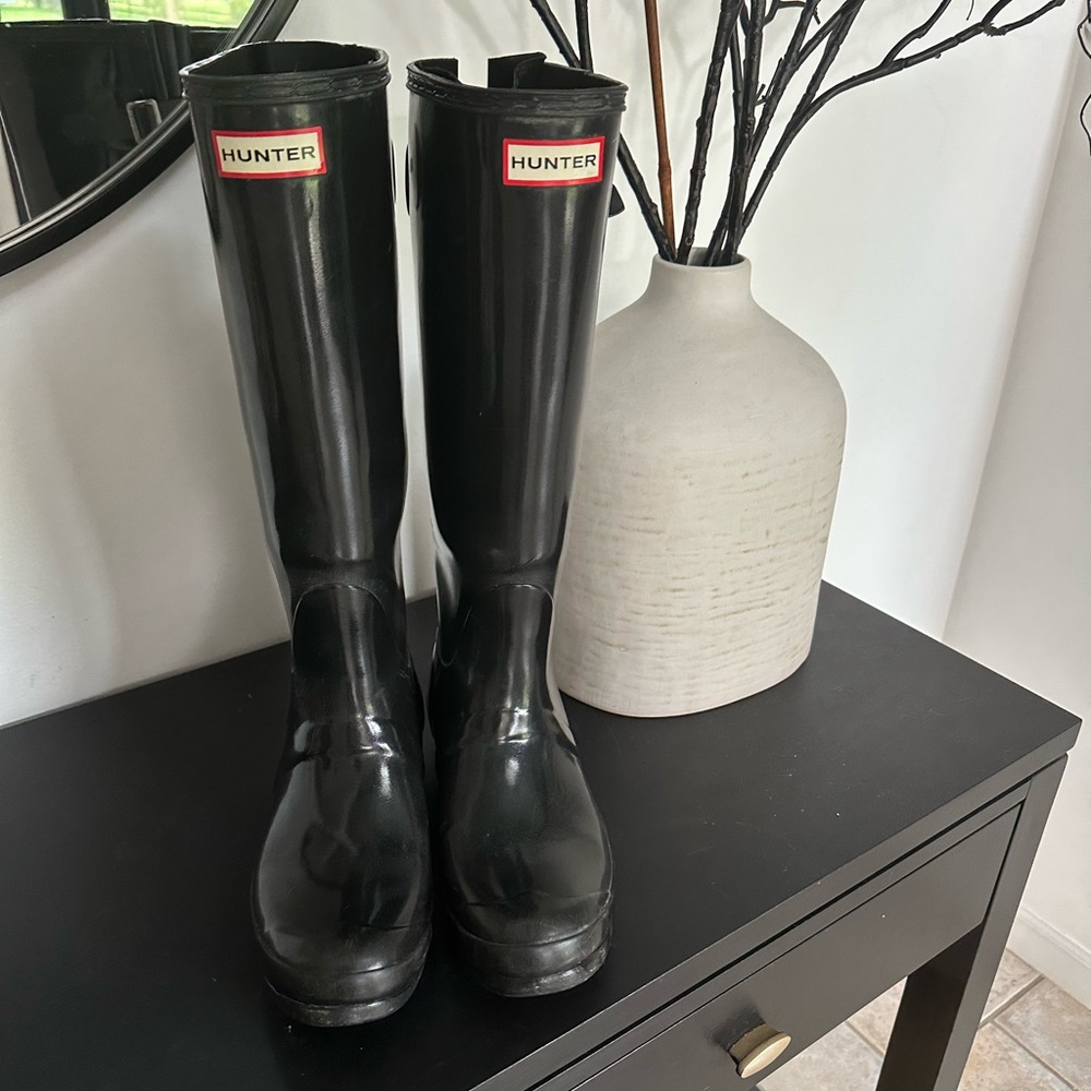 Hunter boots women's size 8